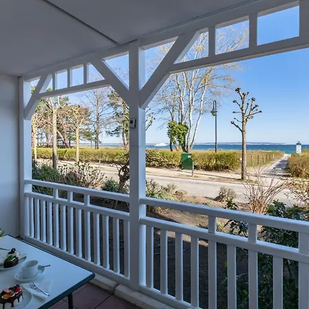 Appartement Seeschloss, App 02, Direkt An Der Strandpromenade, Toplage *