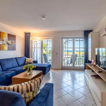 Seeschloss, App 02, Direkt An Der Strandpromenade, Toplage Appartement *